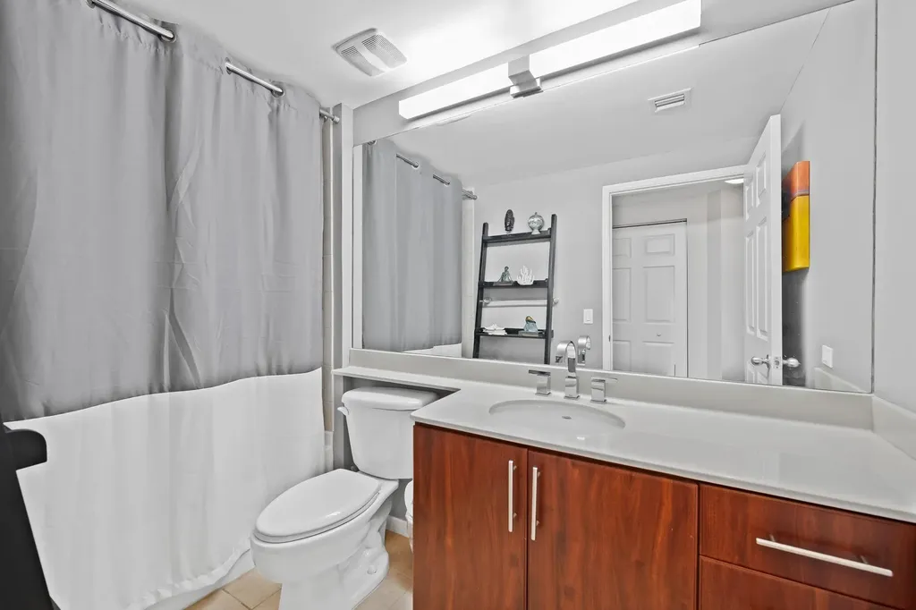2421 NE 65th Street Fort Lauderdale FL 33308