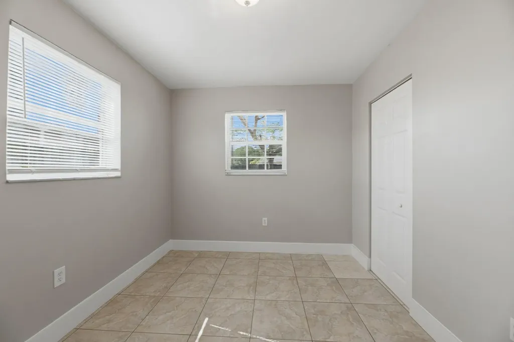 1000 N 71st Avenue Hollywood FL 33024