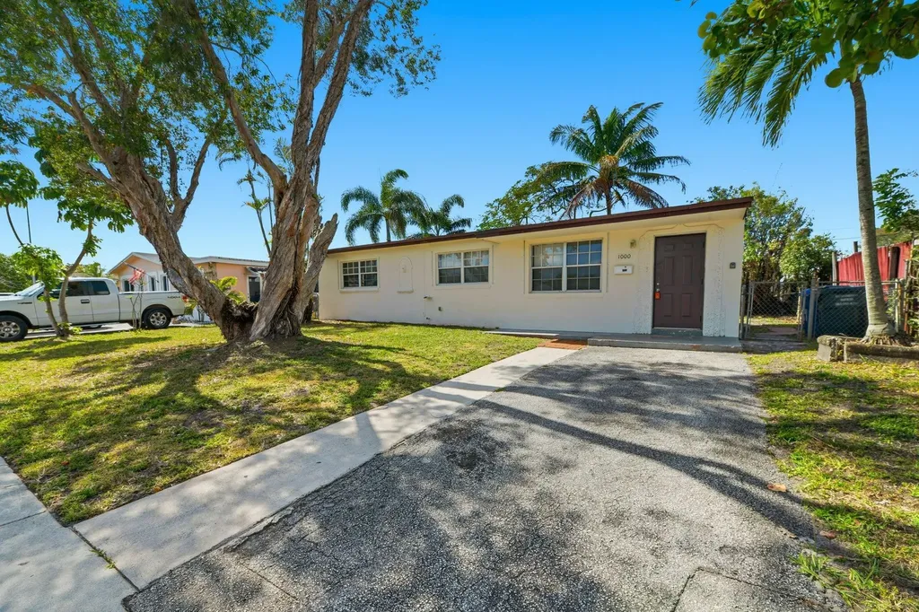 1000 N 71st Avenue Hollywood FL 33024