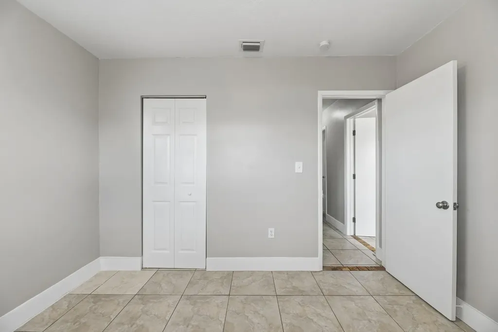 1000 N 71st Avenue Hollywood FL 33024
