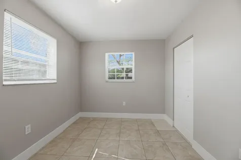 1000 N 71st Avenue Hollywood FL 33024
