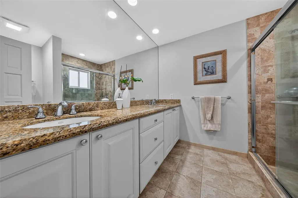 2600 NE 46th Street Lighthouse Point FL 33064