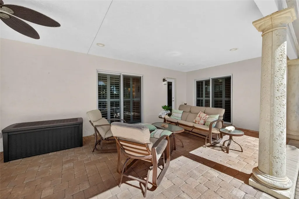2600 NE 46th Street Lighthouse Point FL 33064