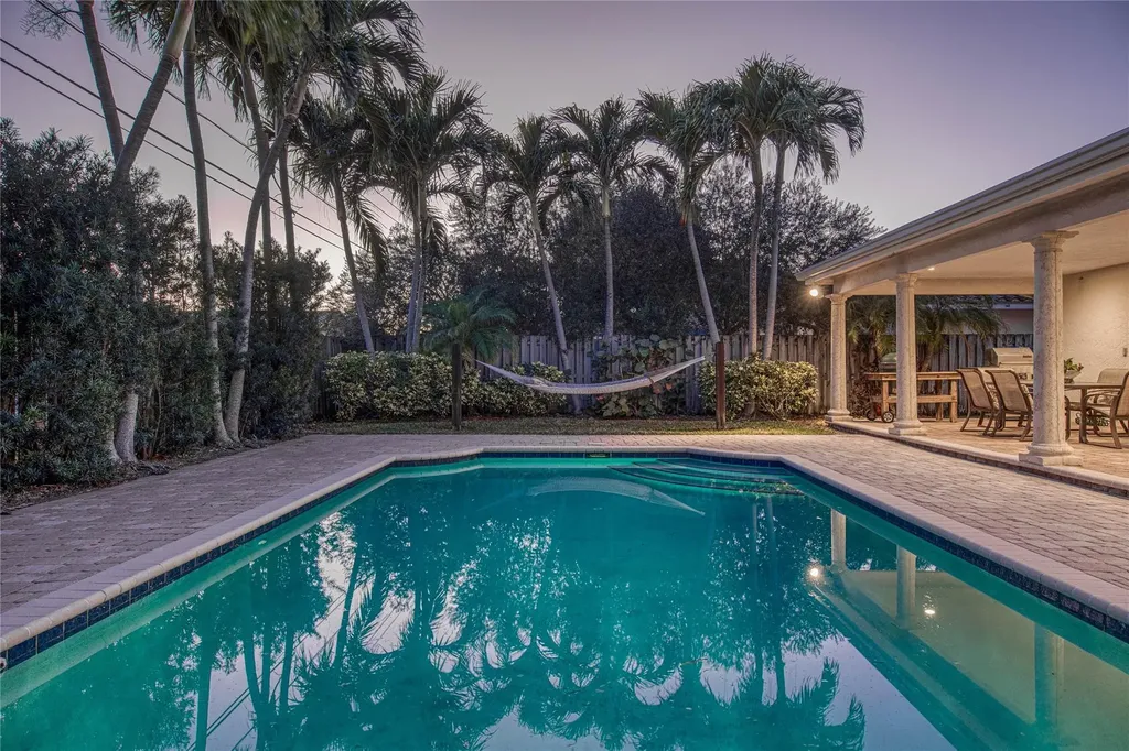 2600 NE 46th Street Lighthouse Point FL 33064