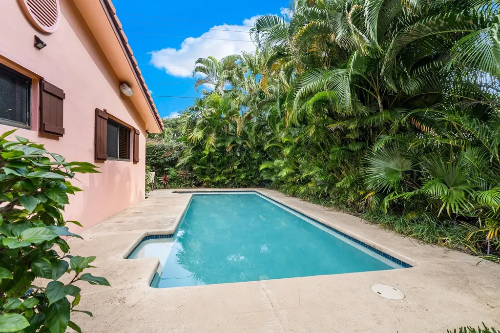 708 NW 6th Drive Boca Raton FL 33486