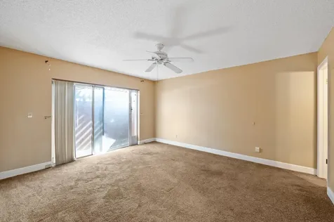 2229 Nova Village Drive Davie FL 33317