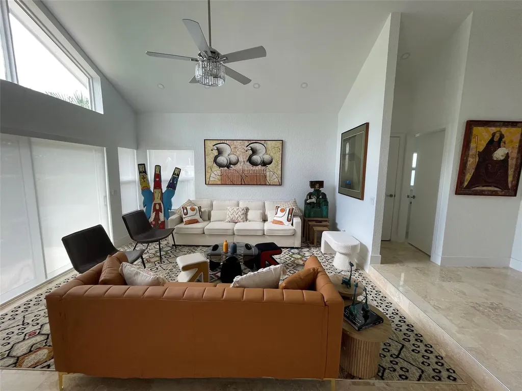 2044 NW 52nd Street Boca Raton FL 33496