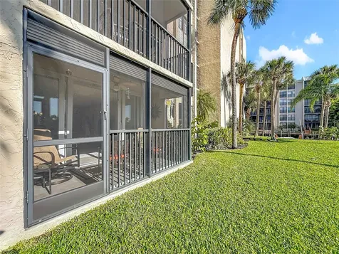 13 Royal Palm Way Boca Raton FL 33432