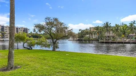 13 Royal Palm Way Boca Raton FL 33432