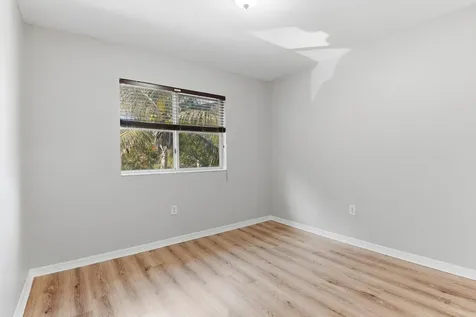 885 SW 6th Court Homestead FL 33034