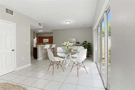 885 SW 6th Court Homestead FL 33034