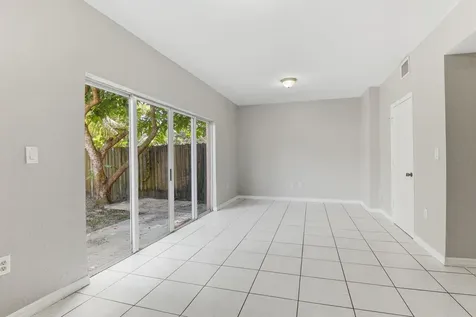 885 SW 6th Court Homestead FL 33034