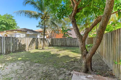 885 SW 6th Court Homestead FL 33034