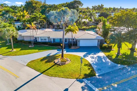1760 NE 40th Court Oakland Park FL 33334