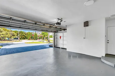 1760 NE 40th Court Oakland Park FL 33334