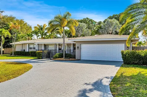 1760 NE 40th Court Oakland Park FL 33334