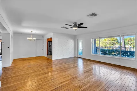 1760 NE 40th Court Oakland Park FL 33334