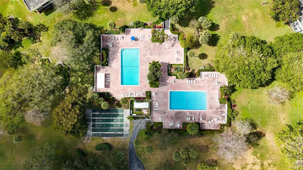 605 Oaks Drive Pompano Beach FL 33069
