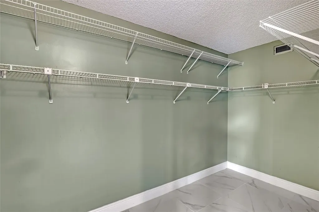 6850 10th Avenue Lake Worth FL 33467