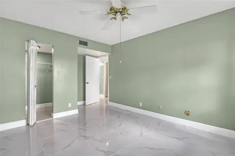 6850 10th Avenue Lake Worth FL 33467