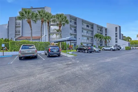 6850 10th Avenue Lake Worth FL 33467