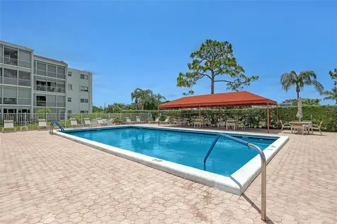 6850 10th Avenue Lake Worth FL 33467