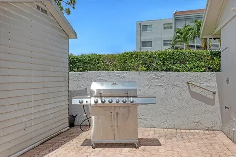 6850 10th Avenue Lake Worth FL 33467