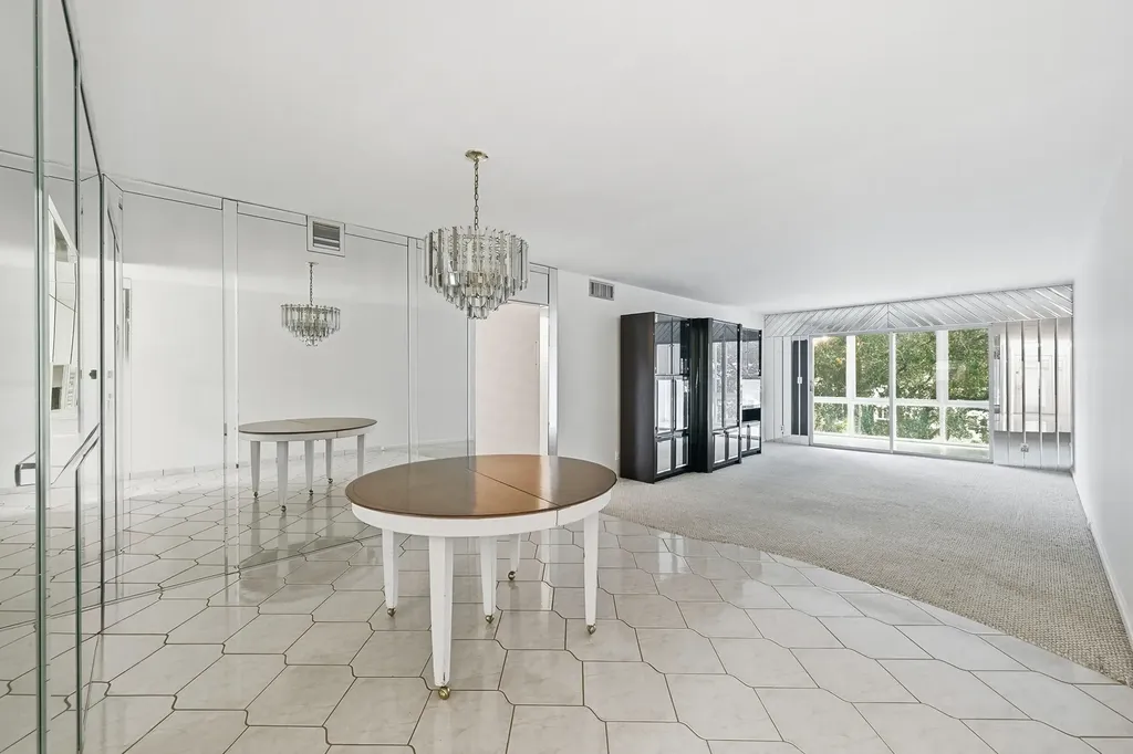 2302 Lucaya Lane Coconut Creek FL 33066