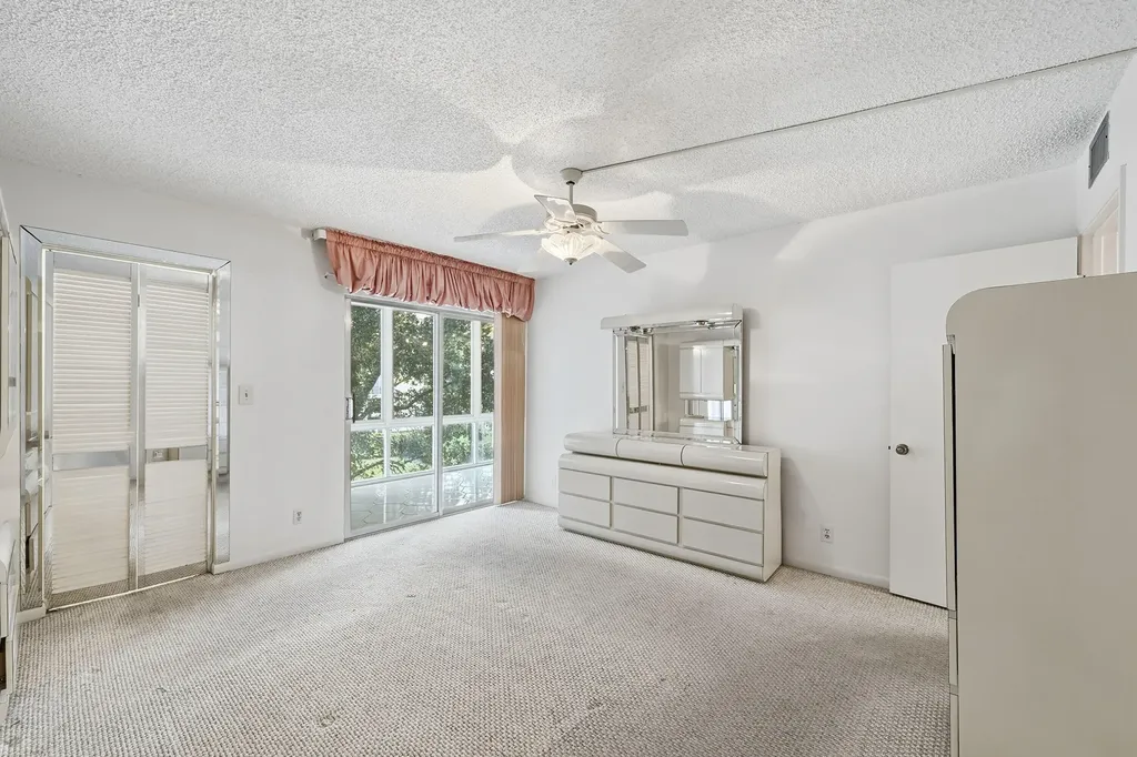 2302 Lucaya Lane Coconut Creek FL 33066