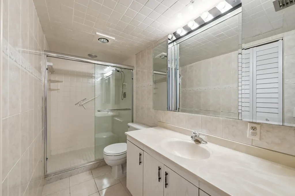 2302 Lucaya Lane Coconut Creek FL 33066
