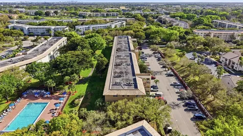 2302 Lucaya Lane Coconut Creek FL 33066
