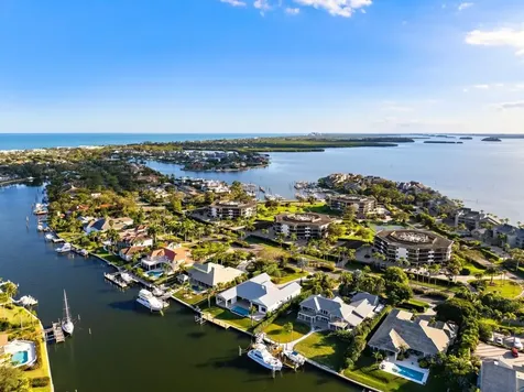 1815 Mooringline Drive Vero Beach FL 32963