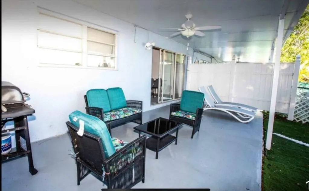 2456 SW 54th Street Fort Lauderdale FL 33312