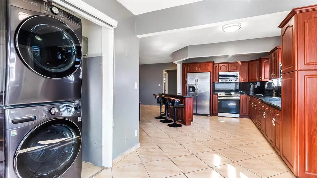 3140 Sheridan Lane Hollywood FL 33021