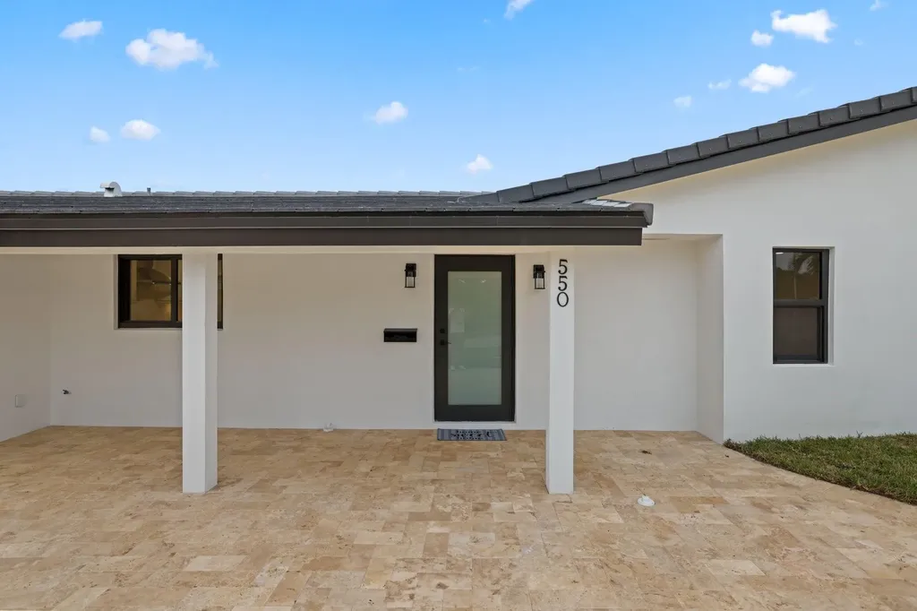 550 SW 6th Avenue Boca Raton FL 33486