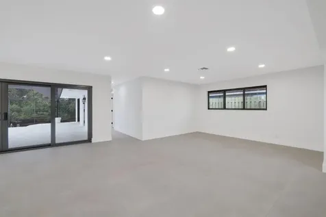 550 SW 6th Avenue Boca Raton FL 33486