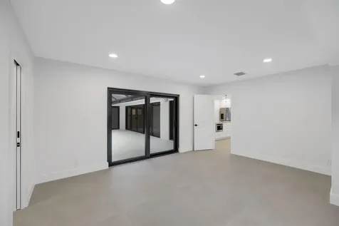550 SW 6th Avenue Boca Raton FL 33486