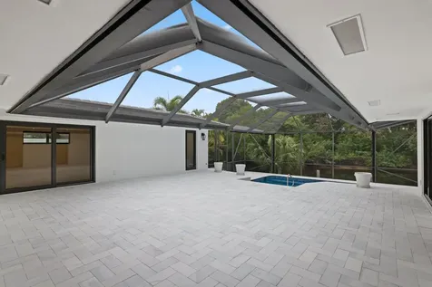 550 SW 6th Avenue Boca Raton FL 33486