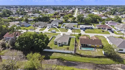 1277 SW Marmore Avenue Port St Lucie FL 34953
