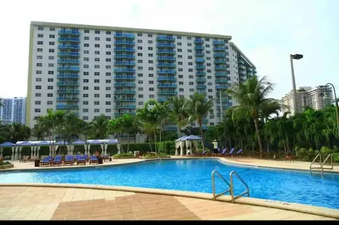 19370 Collins Avenue Sunny Isles Beach FL 33160