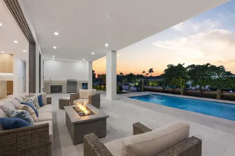 1113 Avocado Isle Fort Lauderdale FL 33315