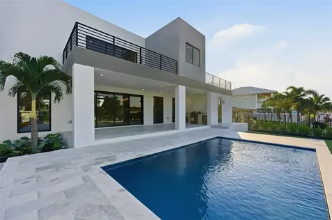 1113 Avocado Isle Fort Lauderdale FL 33315