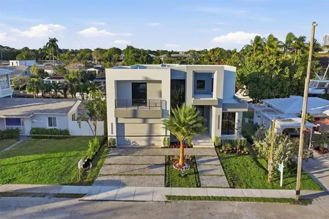 1113 Avocado Isle Fort Lauderdale FL 33315
