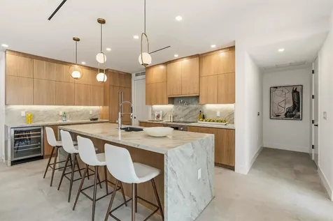 1113 Avocado Isle Fort Lauderdale FL 33315