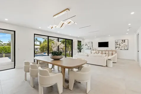 1113 Avocado Isle Fort Lauderdale FL 33315
