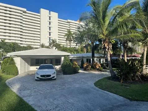 2200 NE 32nd Avenue Fort Lauderdale FL 33305
