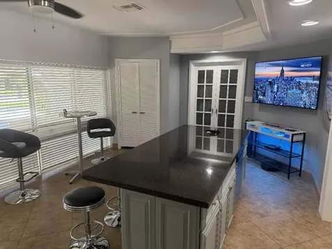 2200 NE 32nd Avenue Fort Lauderdale FL 33305