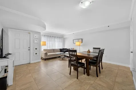 245 Riviera Circle Weston FL 33326