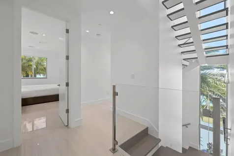 238 Shore Court Lauderdale By The Sea FL 33308
