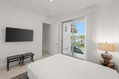 238 Shore Court Lauderdale By The Sea FL 33308